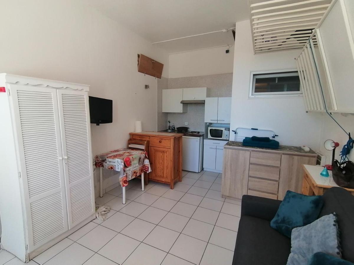 Ground Floor Studio With Access To Beach And Pool Le Barcarès Eksteriør bilde
